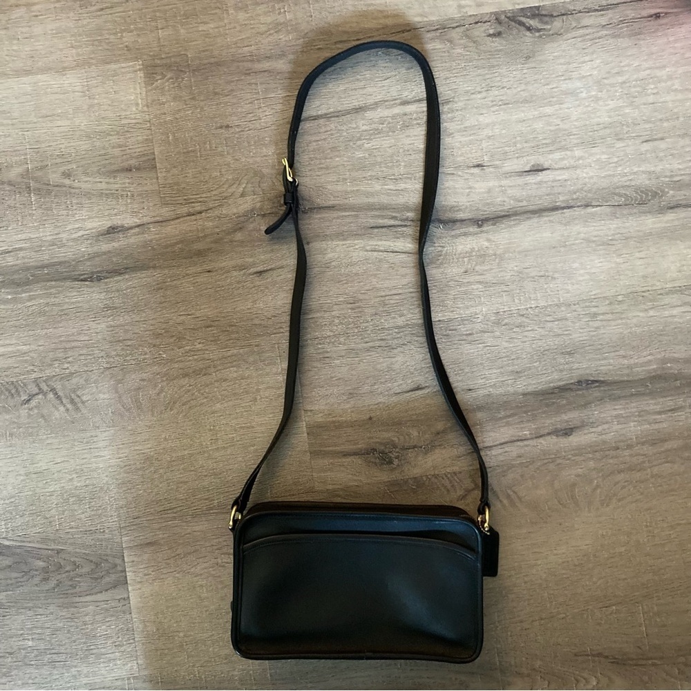 Vintage Coach Leather Crossbody Bag EUC